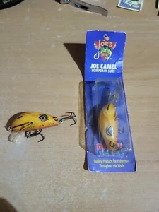 Camel Cigarettes Joe's Tackle Shop Humpback Lure Set Of two - Picture 1 of 5