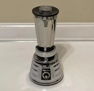 Vintage Osterizer De•luxe 2 speed Blender 5000-28 Chrome, Stainless Steel MCM - Picture 1 of 1