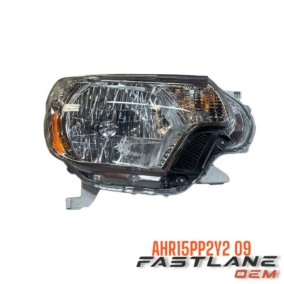2012-2015 TOYOTA TACOMA RIGHT HALOGEN HEADLIGHT NEW OEM AHR15PP2Y2 09 - Image 1 of 4