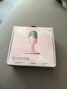 Razer Sieren Mini Condenser USB Microphone Pink Gaming Hot Pink - Afbeelding 1 van 4