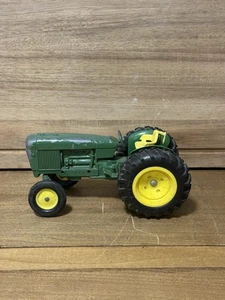 Vintage ERTL 1/16 Scale Die Cast 584 John Deere Tractor - Picture 1 of 7