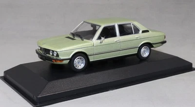 Minichamps Maxichamps BMW 520 E12 in Light Green Metallic 1972 940023005 1/43 - Image 1 of 3