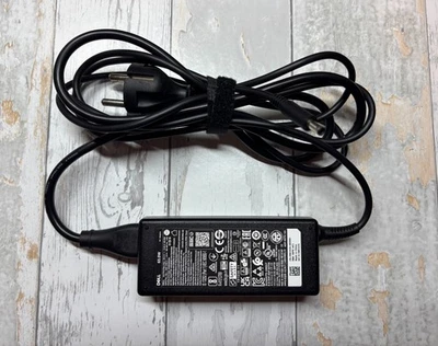Genuine Dell 65W 19.5V 3.34A AC Power Adapter DA65NM191 Original OEM 0WC42G - Image 1 of 4