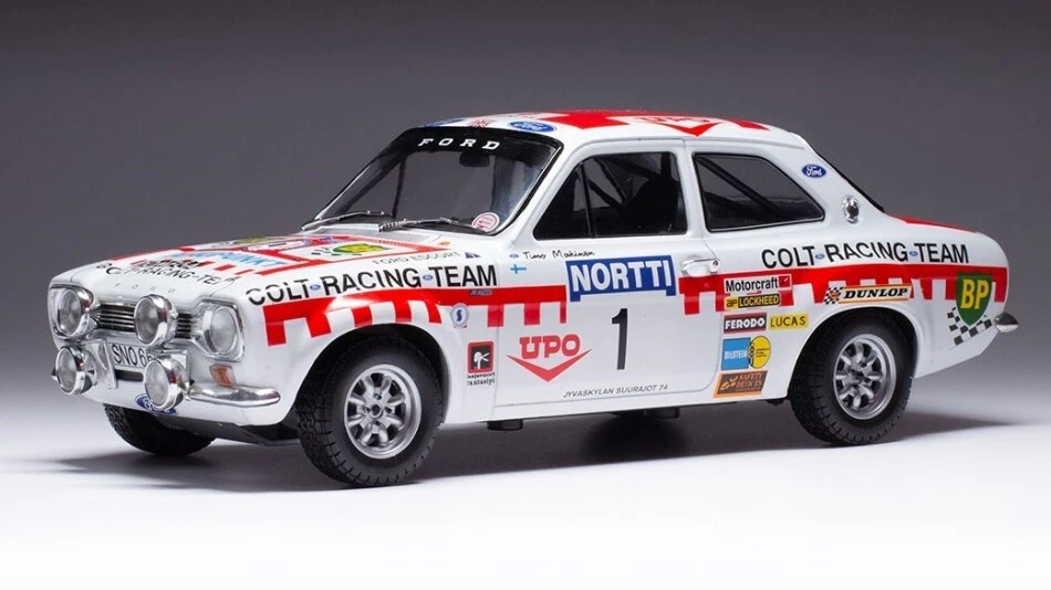 Ixo Model FORD ESCORT MK I RS 1600 N.1 1000 LAKES RALLY 1973 MAKINEN/LIDDON 1:18 - Immagine 1 di 1