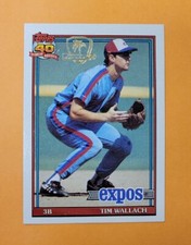 1991 Topps Desert Shield #220 Tim Wallach - B - NM