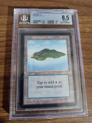 Magic the Gathering MTG 1993 Beta Island V2 Blue Sky by Mark Poole BGS 8.5 - Image 1 of 2