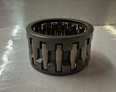 1967-1972 Yamaha новый из старых запасов подлинный подшипник цилиндра коленчатого вала YR1 R3 TR2 93310-42497 - Изображение 1 из 4