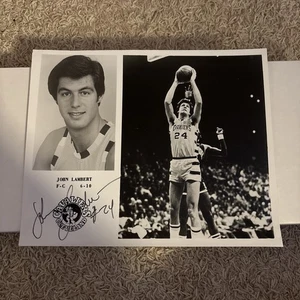 John Lambert Signed Team Issued Press Photo Cleveland Cavaliers Autograph Auto - Picture 1 of 7