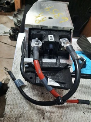 Bateria VIN A 5º dígito compatível com 21-23 AUDI Q5 1658973 - Imagem 1 de 4