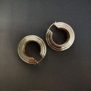 Beautiful Rare Missoma Art Deco Style Solid Brass Hoop Earrings - Picture 1 of 6