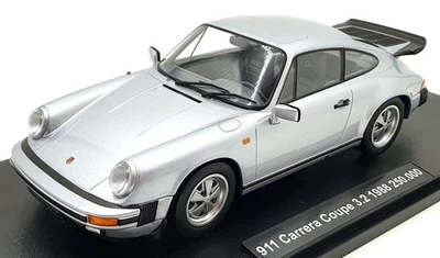 KK Escala 1/18 Diecast KKDC180714 - Porsche 911 Carrera Cupé 1988 Plateado Foto 1 de 4