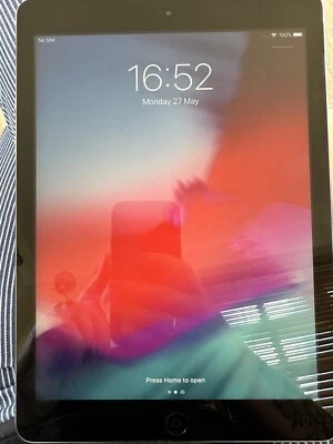 Black Apple iPad Air A1475 Cellular | 1st Generation | 16GB | Wifi + 4G | - Image 1 of 4