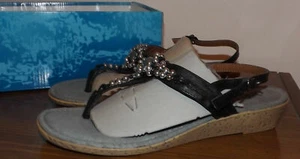 RIALTO WOMENS LIGHTWEIGHT SLINGBACK BLACK BEADED THONG SANDALS SHOES SIZE 9.5 - Picture 1 of 6