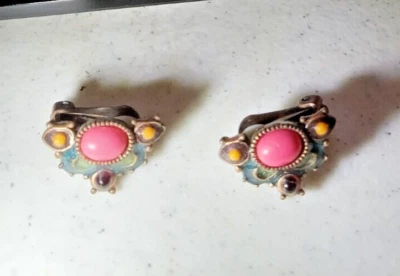 Pendientes de clip de coral sintético de cobre con cojines Huggies de 3/4 pulgadas vintage Foto 1 de 4