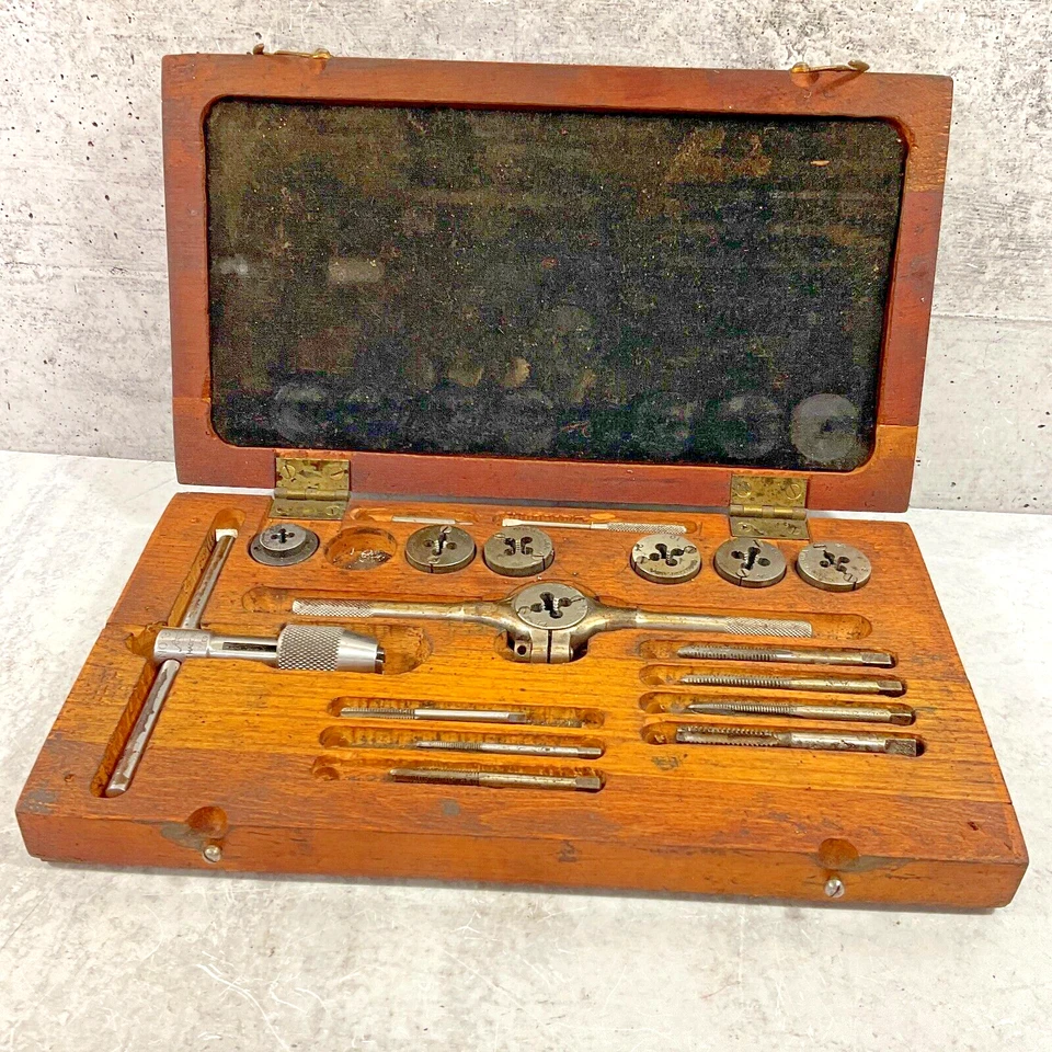 Vintage GTD Small Tap + Die Set w/ wood box - Image 1 of 4