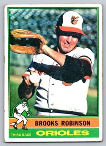 1976 Topps Brooks Robinson #95 - Baltimore Orioles - Picture 1 of 2