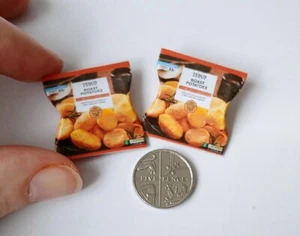 DOLLS HOUSE MINIATURE FOOD 1:12 * 2 X ROAST POTATO BAGS * COMBINED P+P - Picture 1 of 3