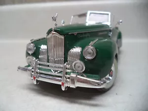 1941 Packard Darrin Diecast Car Signature Models - Picture 1 of 9