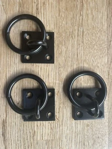 Ring on plate - Black (x3). Superb Quality. Free Delivery. - Picture 1 of 1