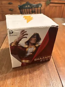 DC Comics SHAZAM Bust Statue Jean St Jean - Picture 1 of 6