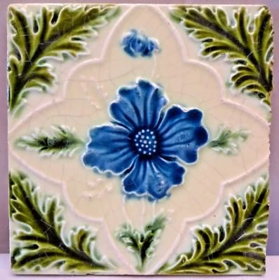Antiguo Azulejo Inglés Mayólica Motivo Flor Diseño Cerámica Arquitectura Raro "139 Foto 1 de 4