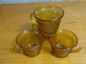Juego de 4 tazas de vidrio dorado ámbar Tiara - Indiana Glass - Imagen 1 de 9