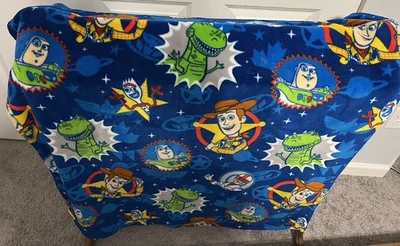 Manta difusa para niños pequeños Toy Story Foto 1 de 2