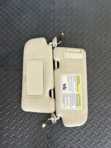 2005 INFINITI G35 SEDAN LEFT AND RIGHT SUN VISOR PAIR ASSEMBLY A0999 - Picture 1 of 4