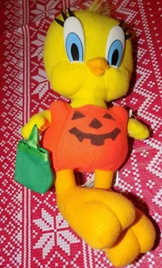 Vintage 1997 Halloween Tweety Bird plush Looney Tunes - Picture 1 of 2