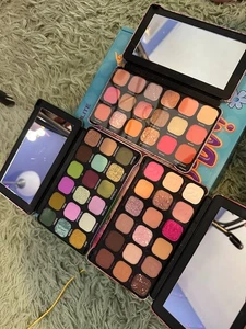 🌈💖 Makeup Revolution Eyeshadow Trio - Picture 1 of 2