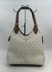 Michael Kors Beth MK Logo Ivory Tote - Picture 1 of 7