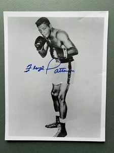 Heavy Weight Champion Floyd Patterson (D 2006) Autographed 8x10 Photo. PSA COA. - Picture 1 of 4