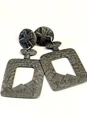 Pendientes colgantes de peltre estilo indio navajo del suroeste temática de cactus Foto 1 de 4