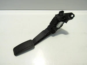 PEDAL ACELERADOR FORD FIESTA MK8 2020-21 (1.0L 12V GASOLINA B7JC) P3562 - Imagen 1 de 9