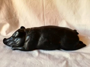 Sleeping Bronze Pig - Picture 1 of 11