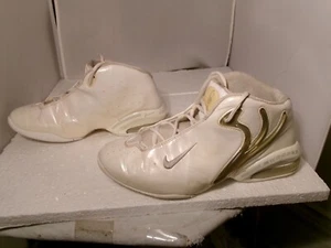 Vintage 2001 Nike Air Swoopes VI White Baskeball Shoes 9.5 Women Sheryl Swoopes - Picture 1 of 23