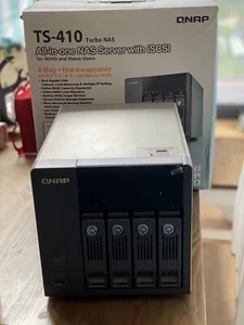 QNAP TS-410, 4 Bay NAS, Multimedia Station, Power Supply and 3x 2TB Tested - Picture 1 of 14