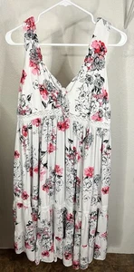 Torrid Dress Size 1 (1XL) Floral Midi Flowy Dress With Lace Trim - Picture 1 of 5