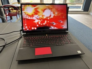 Alienware Area 51m r2 | intel i7-10700 2.9GHz | 16gb RAM | RTX 2070 Super | SSD - Picture 1 of 10