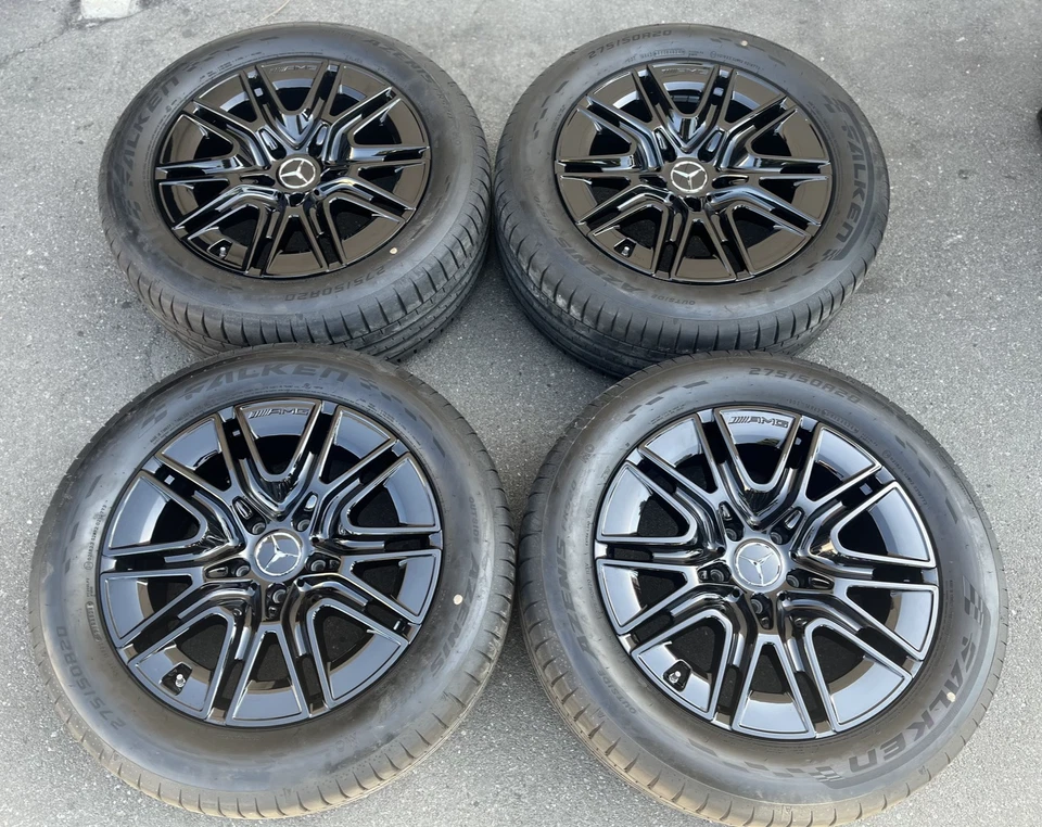 20" 2025 Mercedes Benz OEM AMG G580 G55 G500 G550 Wagon A465 Black Tire 279C - Image 1 of 4