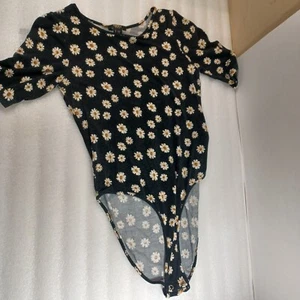 Forever 21 Girls Gymnastic Bodysuit Shirt School PE Ballet Dance Top Size 13/14 - Picture 1 of 5