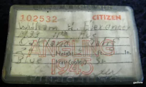 LICENZA DI PESCA 1945 PESCA CALIFORNIA * RARO PICCOLO PULSANTE PINBACK CITTADINO - Foto 1 di 2
