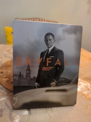Skyfall Steelbook - Blu-ray & DVD Set - James Bond 007 - Region UK Europe  - Image 1 of 4