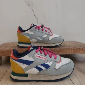 Reebok Niños Clásicos Zapatos de Cuero 10.5K Colorblock Retro Tenis Estilo Vintage - Imagen 1 de 8