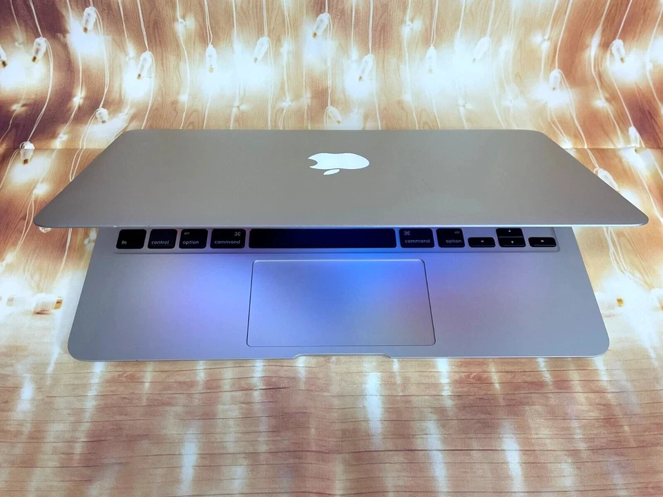 Apple Macbook Air 11" Laptop | i5 4GB RAM + 128GB SSD | MacOS Big Sur | Light Up - Image 1 of 2