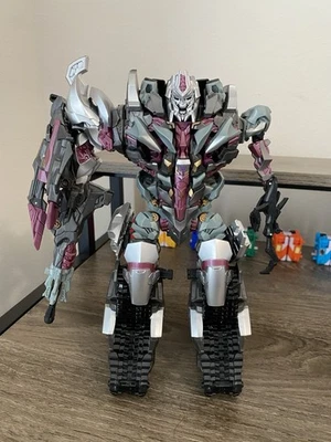 Takara Transformers ROTF/DOTM Leader Nightmare Megatron - Изображение 1 из 3
