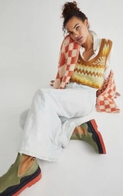 NUEVO CON ETIQUETAS $98 Chaleco Suéter Recortado Free People Love Struck Talla M Foto 1 de 4