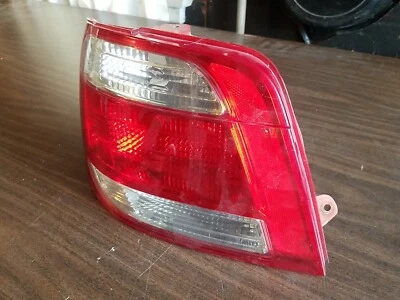 Luz trasera izquierda Saab 9-2X 2005 vagón pasajero usado OEM Foto 1 de 4