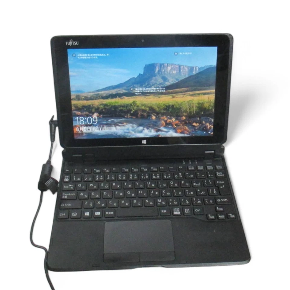 Q506 Fujitsu ARROWS TAB MB PC Tablet With Keyboard SSD 128GB RAM 4GB 10.1 inch - Image 1 of 4