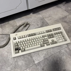 Vintage IBM Model M Mechanical Keyboard 1391401 MAY 1984 Missing Key PS/2 - Picture 1 of 9